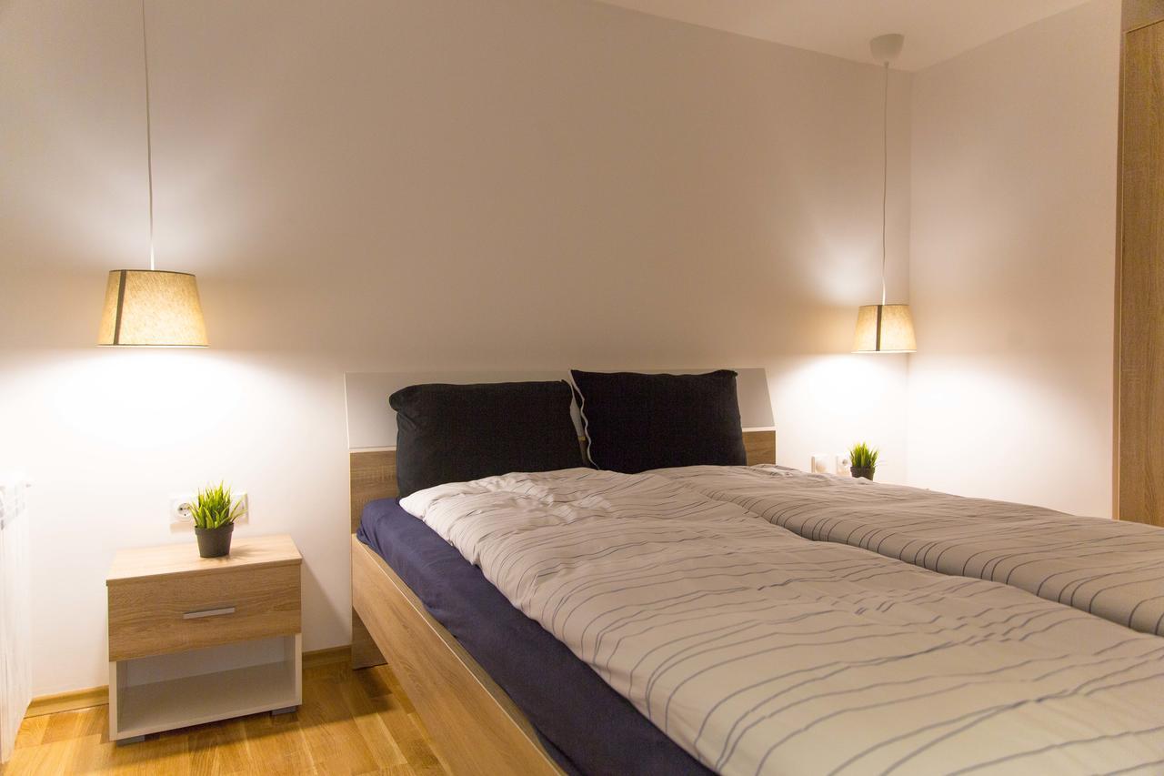 Vortex Apartment Skopje Bagian luar foto